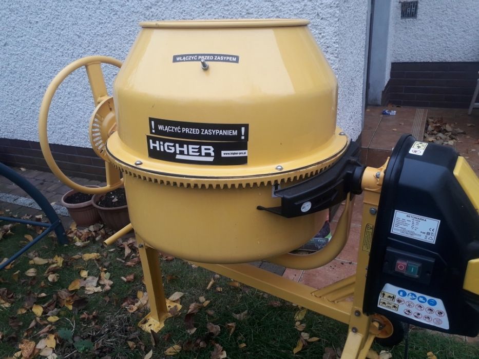 Betoniarka 140l 230v