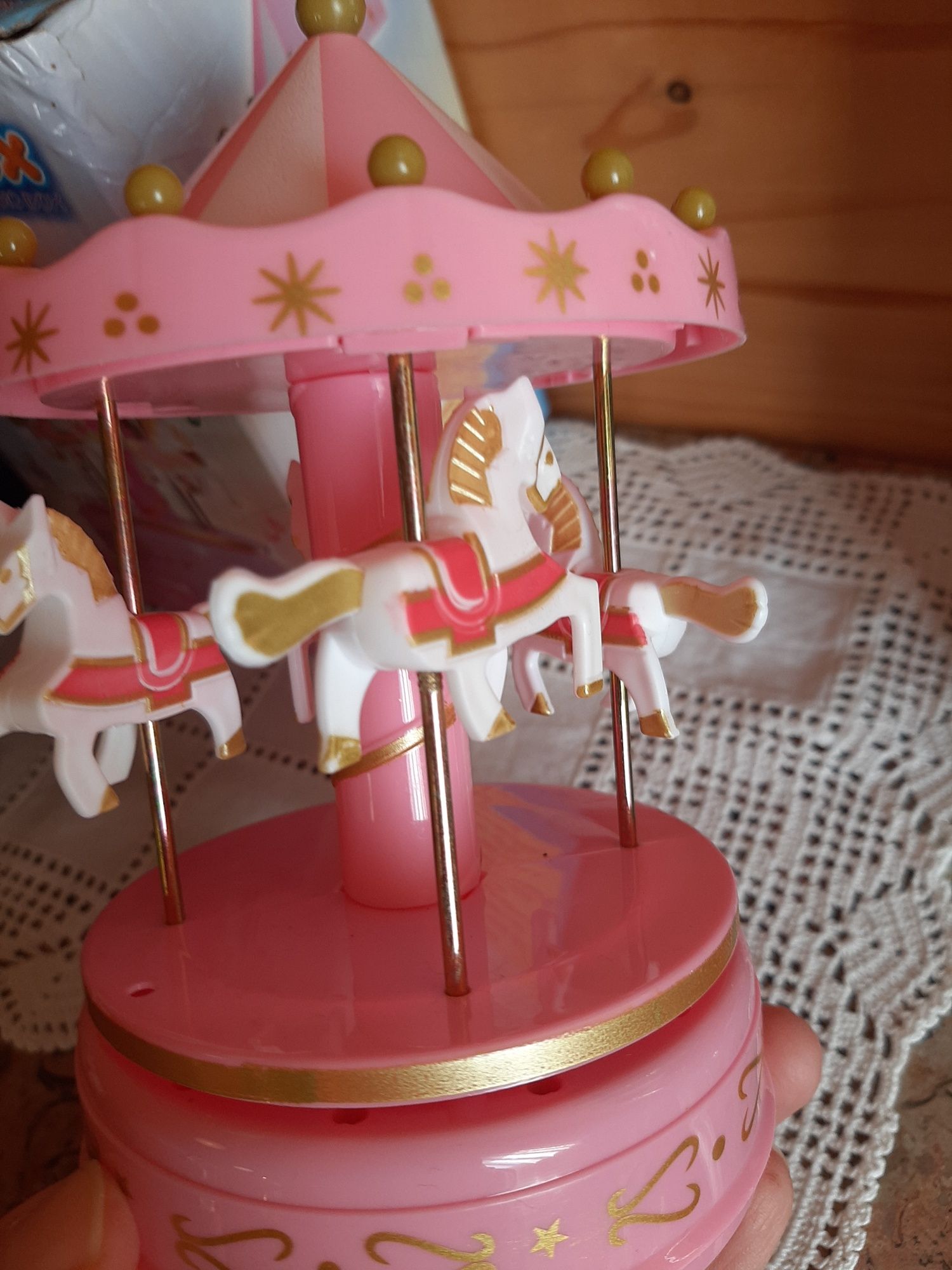 Carrossel Musical Rosa