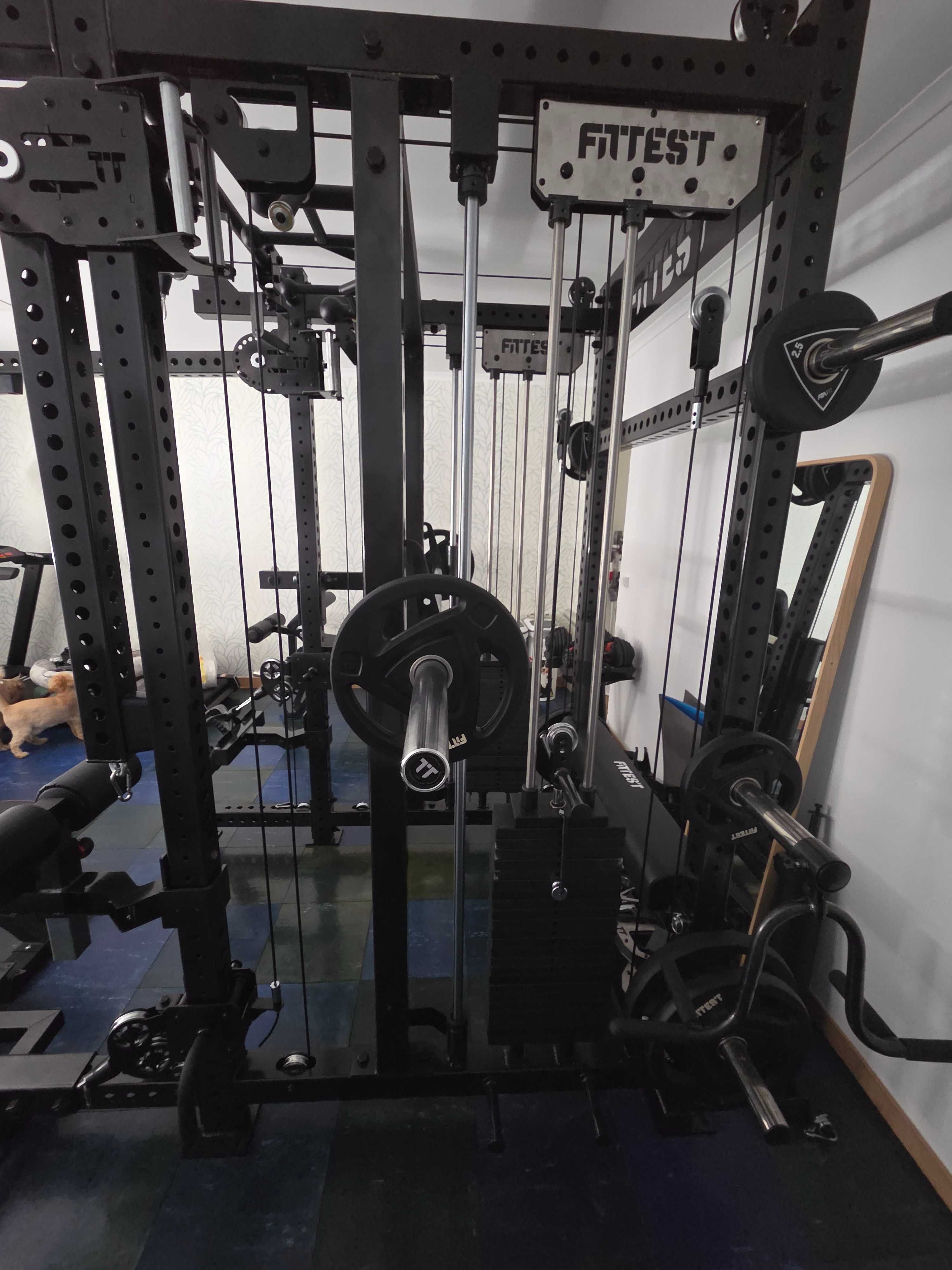 Vendo equipamento  ginásio  praticamente novo com 1 mês