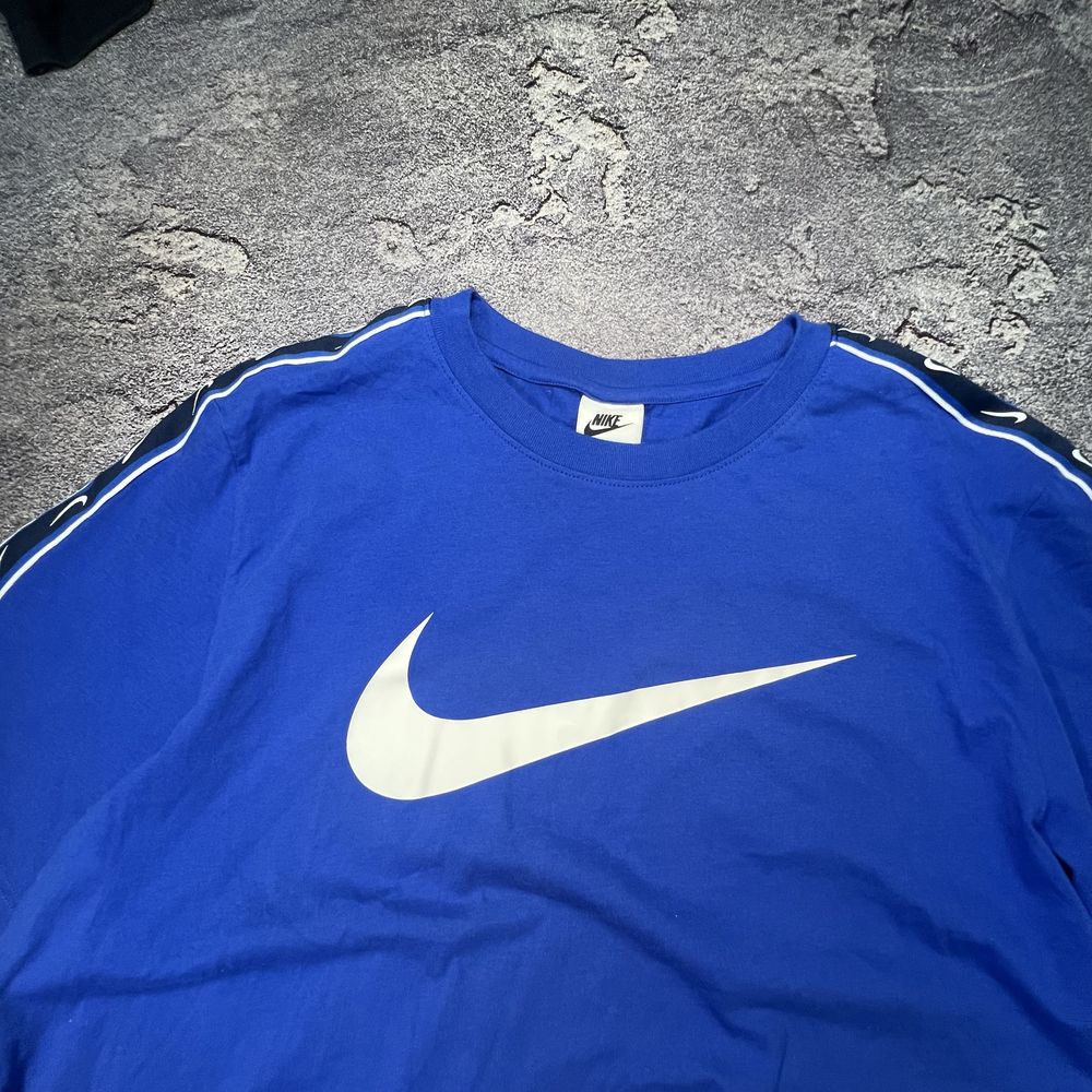 Футболка Nike big swoosh