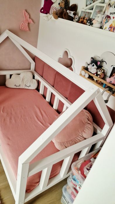 Łóżeczko dziecięce domek z materacem