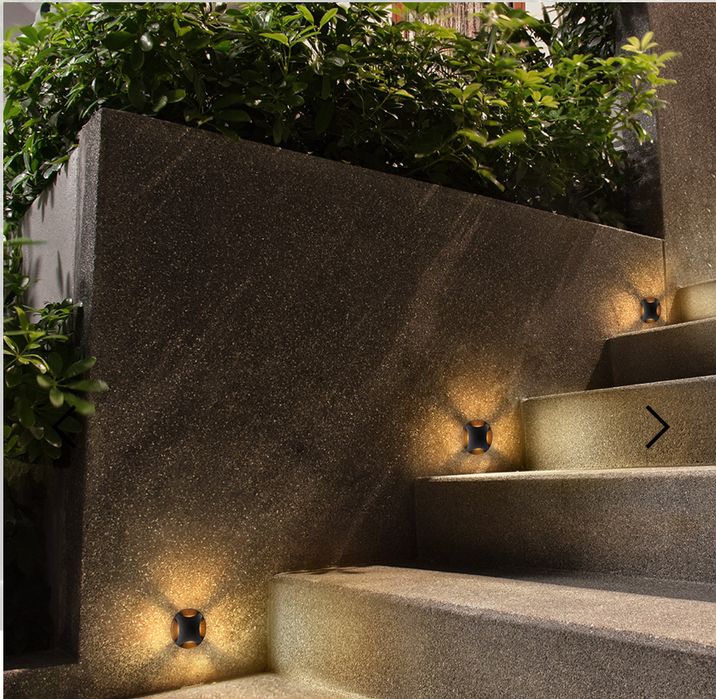 Новий світильник Maytoni Biscotti Black O036-L3B3K LED IP65