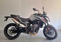 KTM Duke