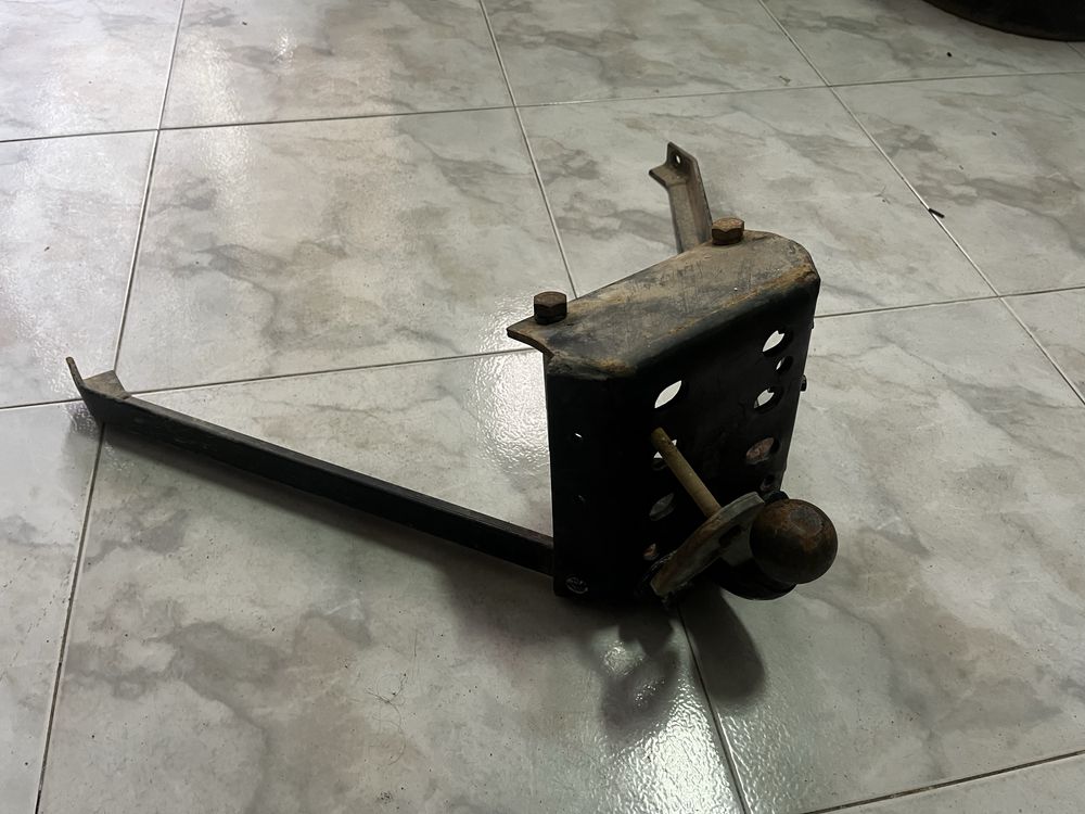 Bola Reboque Land Rover Discovery 200