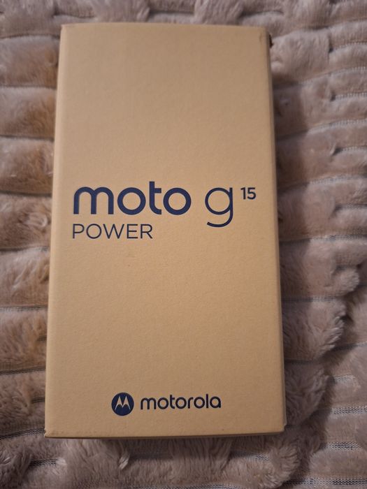 MOTOROLA Moto G15 8/128GB 6.72" Oliwkowy