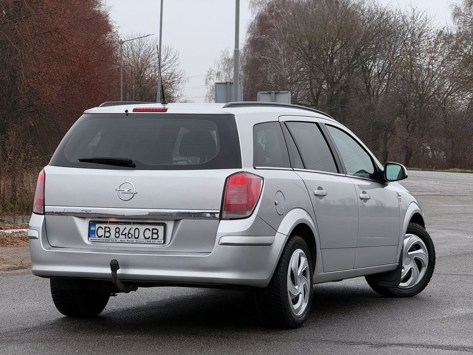 Продам Opel Astra H Дизель 1.9. 2010рік