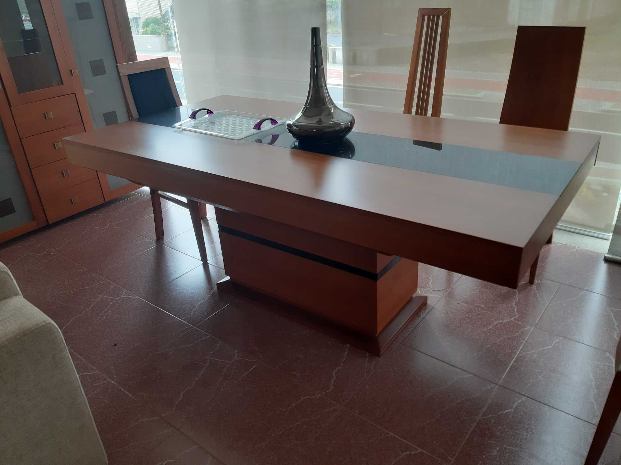 Sala (Estante + Mesa) sem cadeiras NOVA