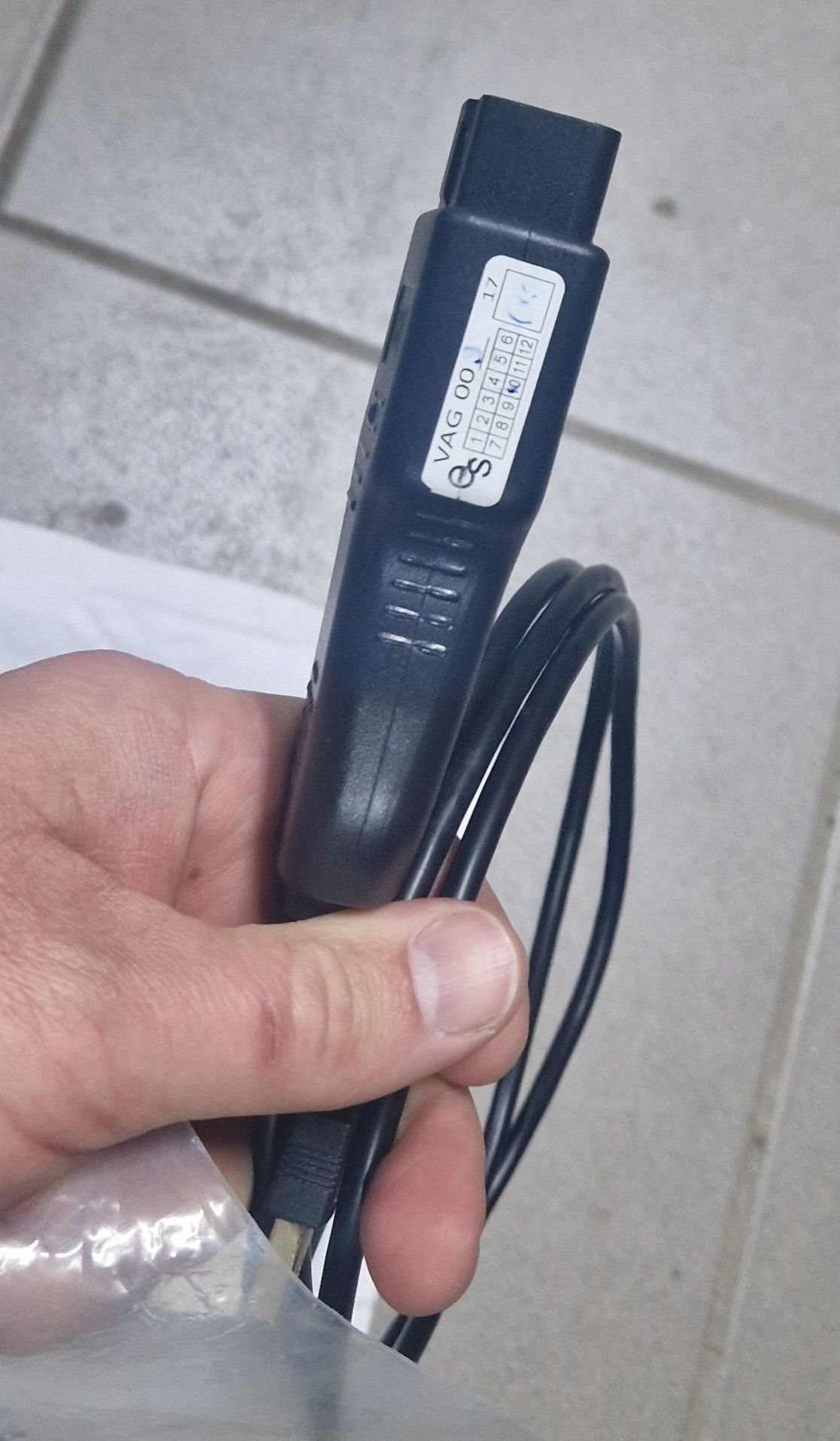 Kabel VAG do kasowania błędów VCDS kabel diagnostyczny