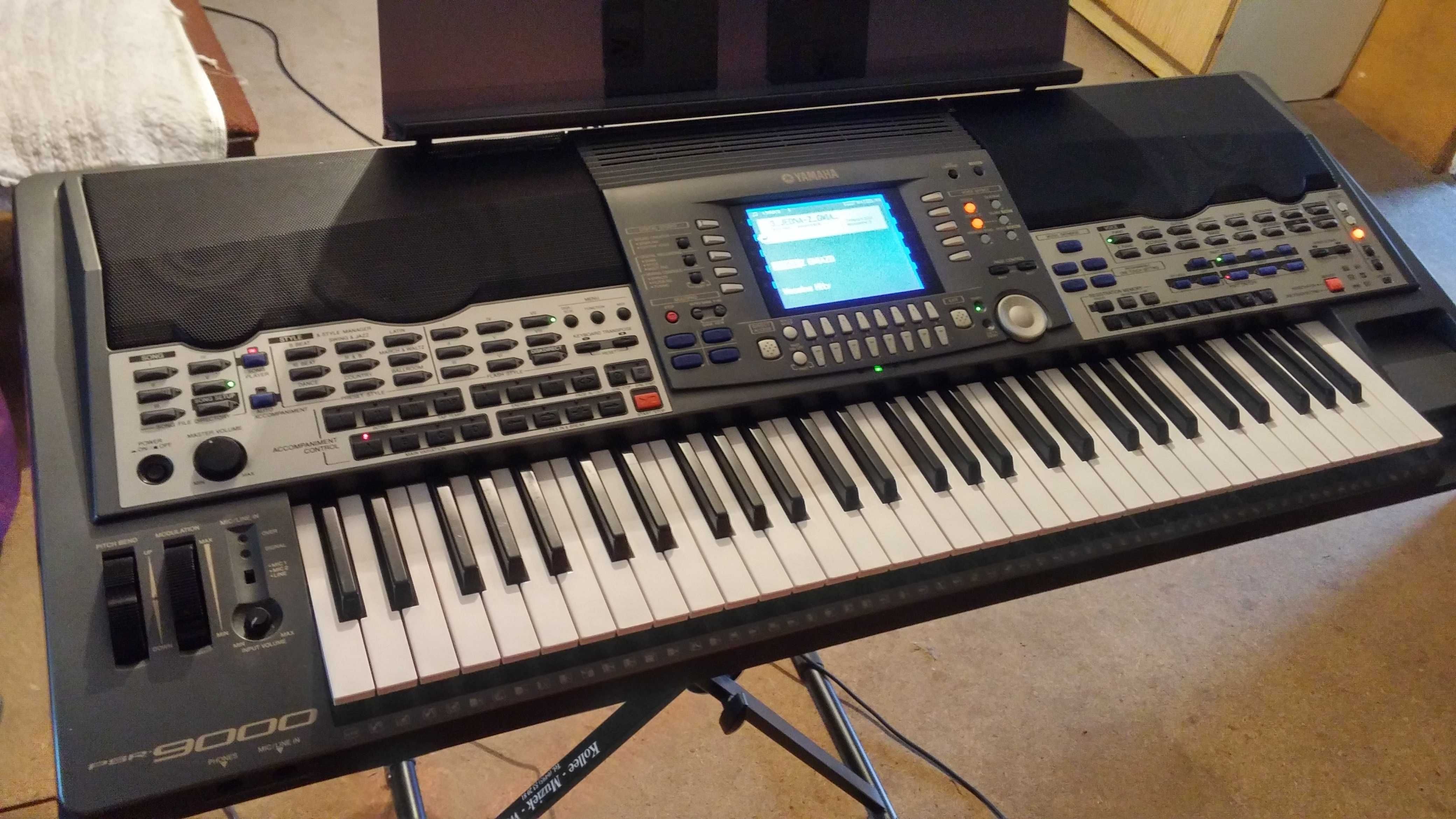 Keyboard Yamaha PSR 9000