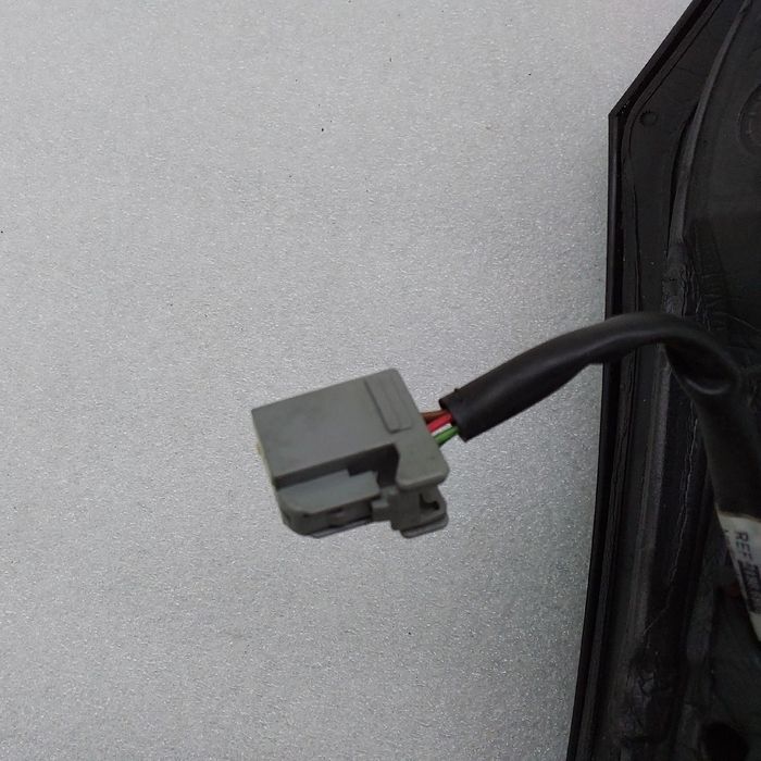 Retrovisor / espelho direito FORD Focus II (DA_)