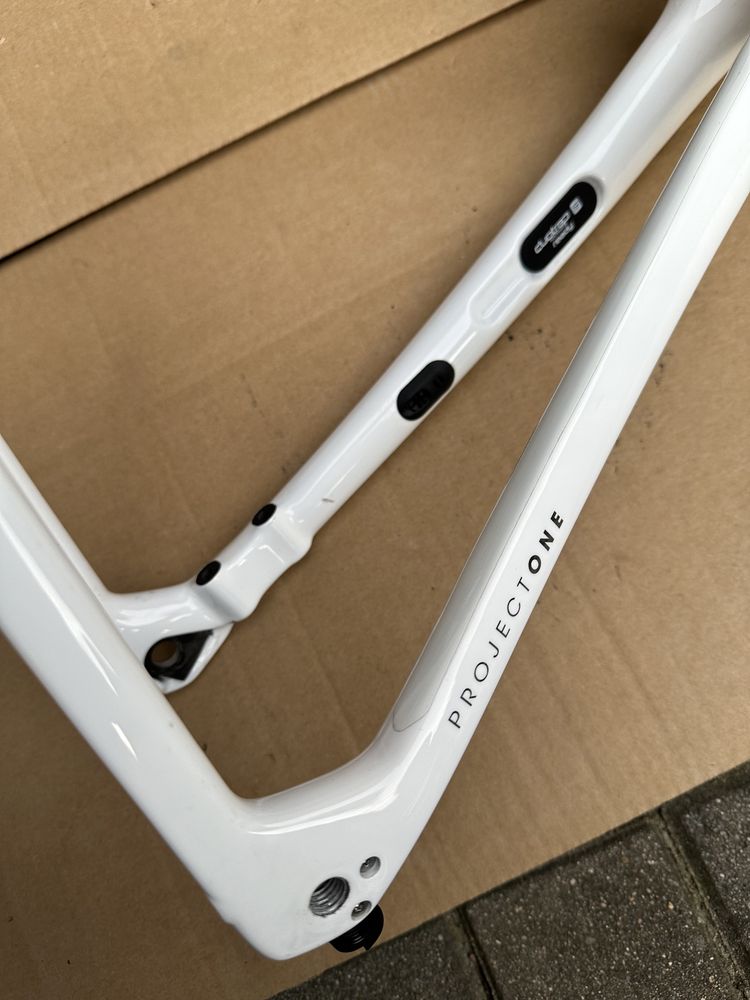Rama Trek Emonda SLR 800 OCLV Carbon rozm. 62cm 2023
