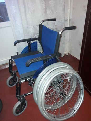 кресло коляска для инвалидов / інвалідний візок