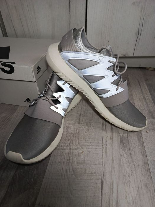 Кроссовки женские Adidas Tubular Viral