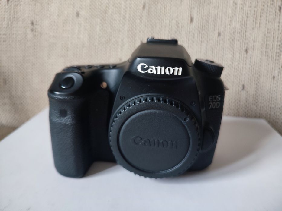 Lustrzanka CANON 70D