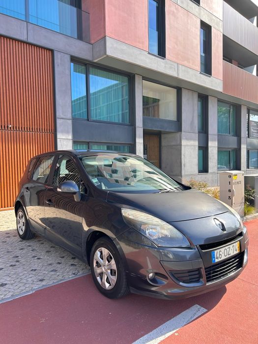 Renault Scenic 1.5 DCI 2011