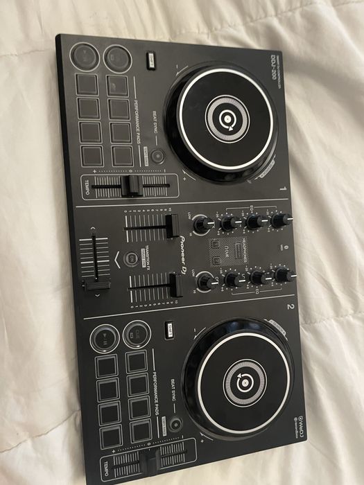 Pioneer ddj 200 (acompanha caixa + cabo usb b)