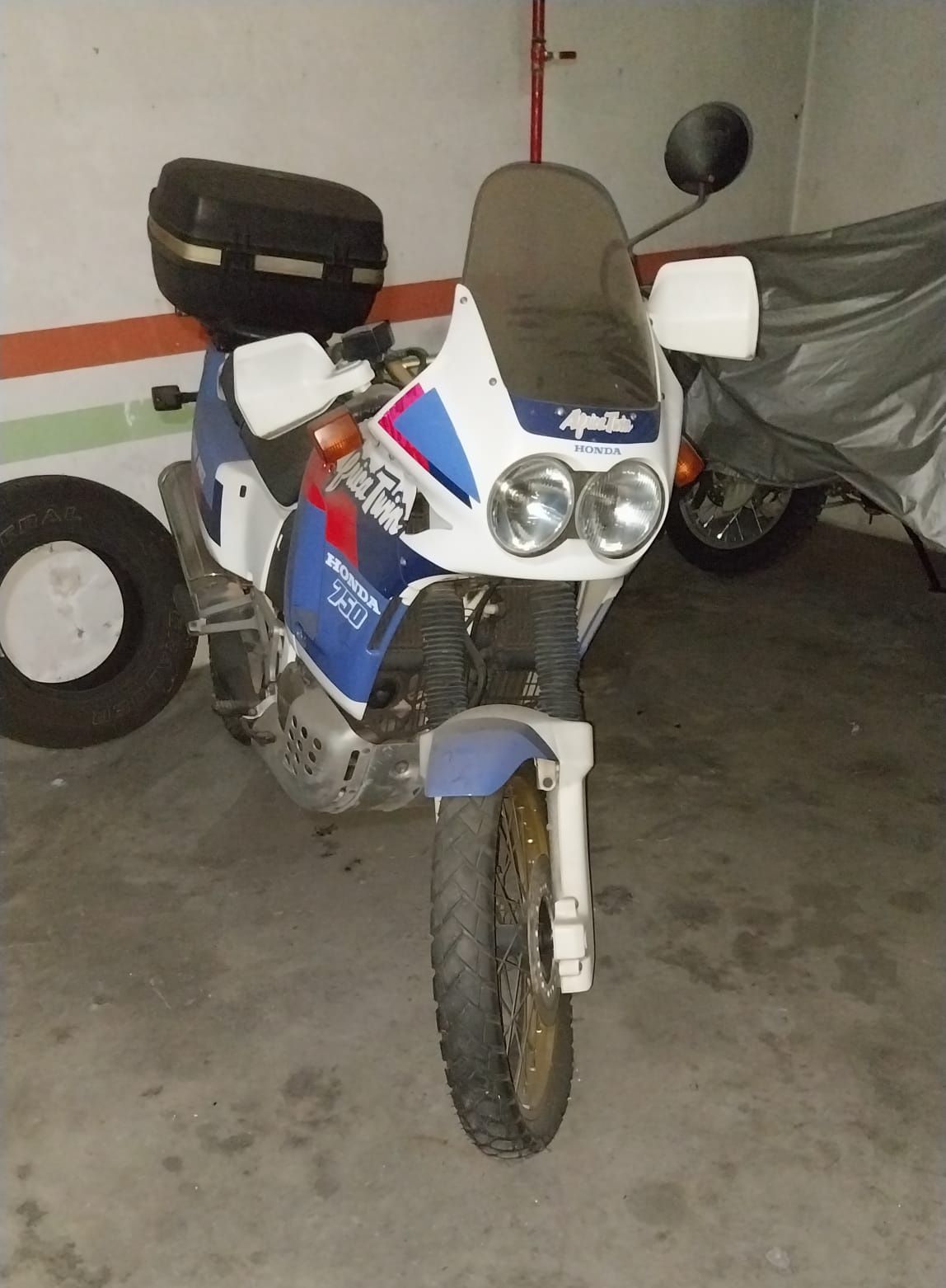 Africa Twin - Um dono