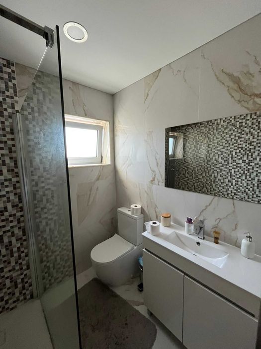 Excelente T3 em Nogueira – 160 m², 2 WCs e Garagem!