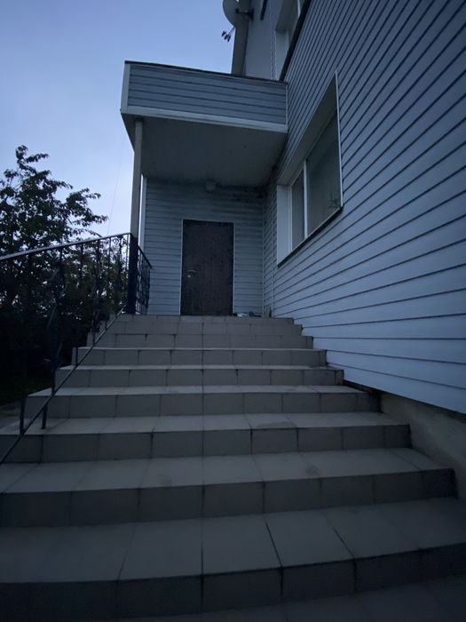 Продам котедж. Святопетрівське