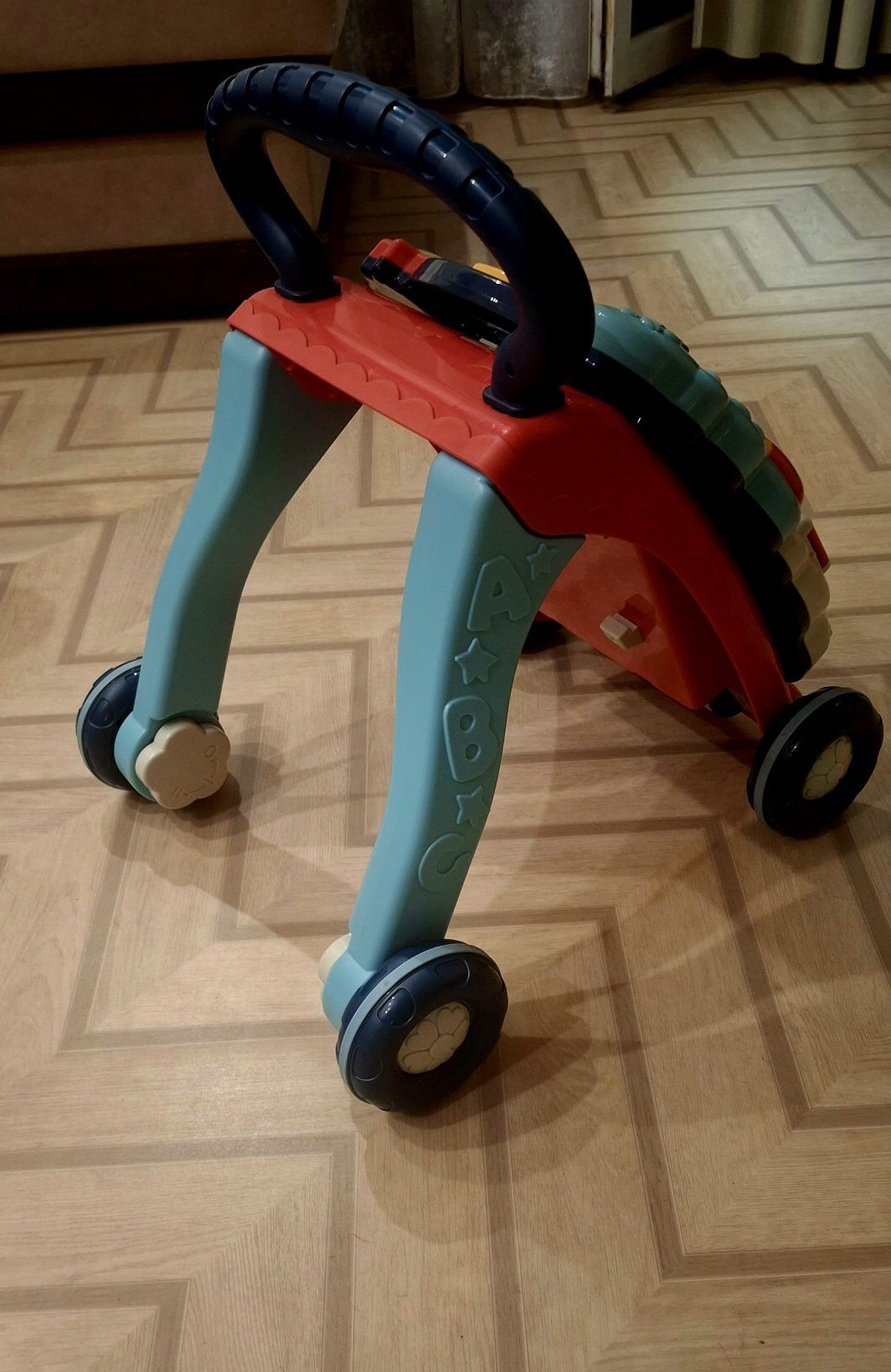 Продам ходунки-толокар