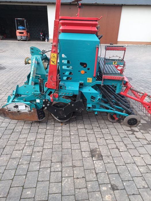 Agregat uprawowo-siewny sulky siewnik tależowy nadbudowany wał pakera