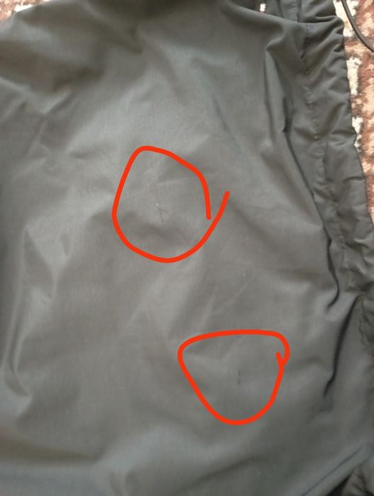 анорак напапірі в хорошому стані