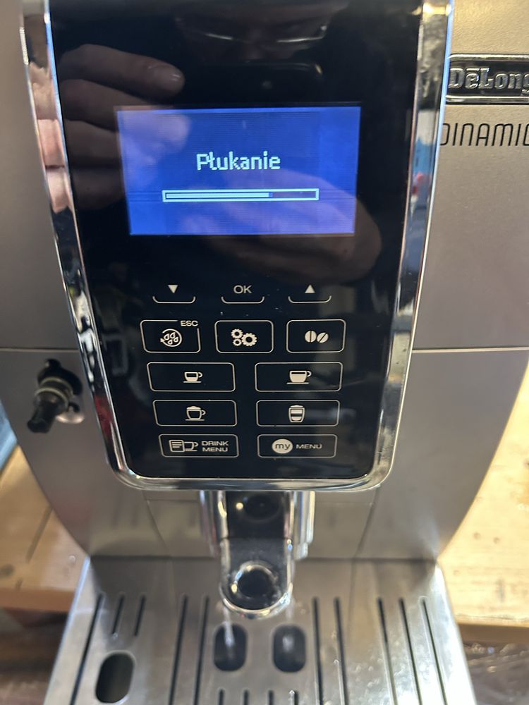 Ekspres kawowy DeLonghi Dinamia