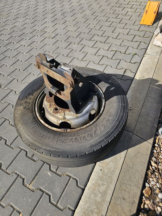 Kolo zapasowe mocowanie man tgm tgl 17.5 felga opona