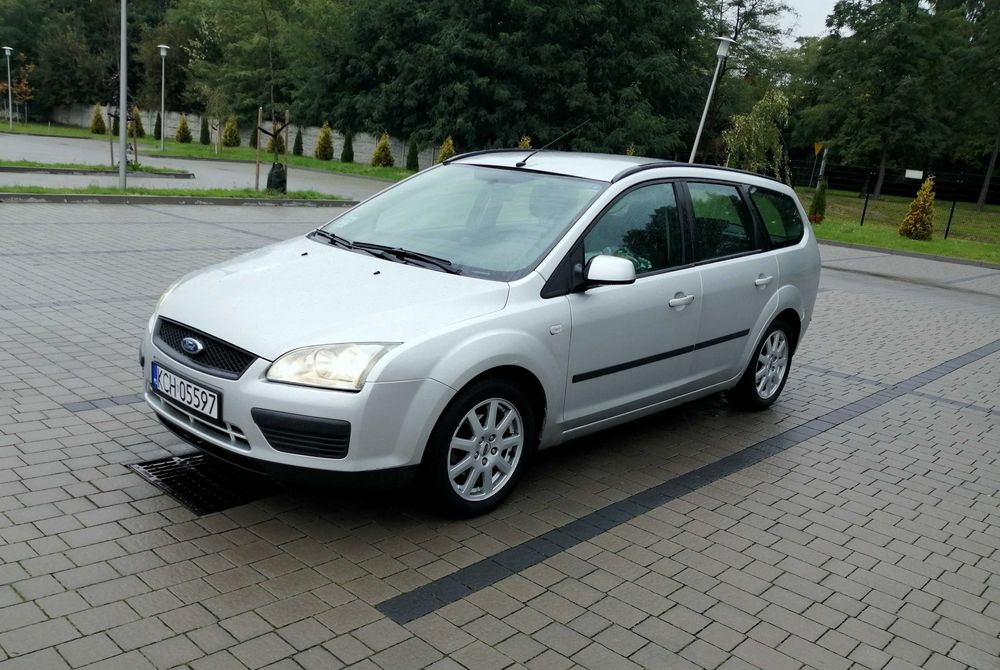 Ford Focus 1,8 LIFT 125 KM GAZ SEKWENCJA KLIMA Komputer NAVI Salon PL