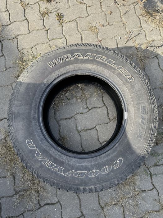 Goodyear wrangler SR-A 255/75/17
