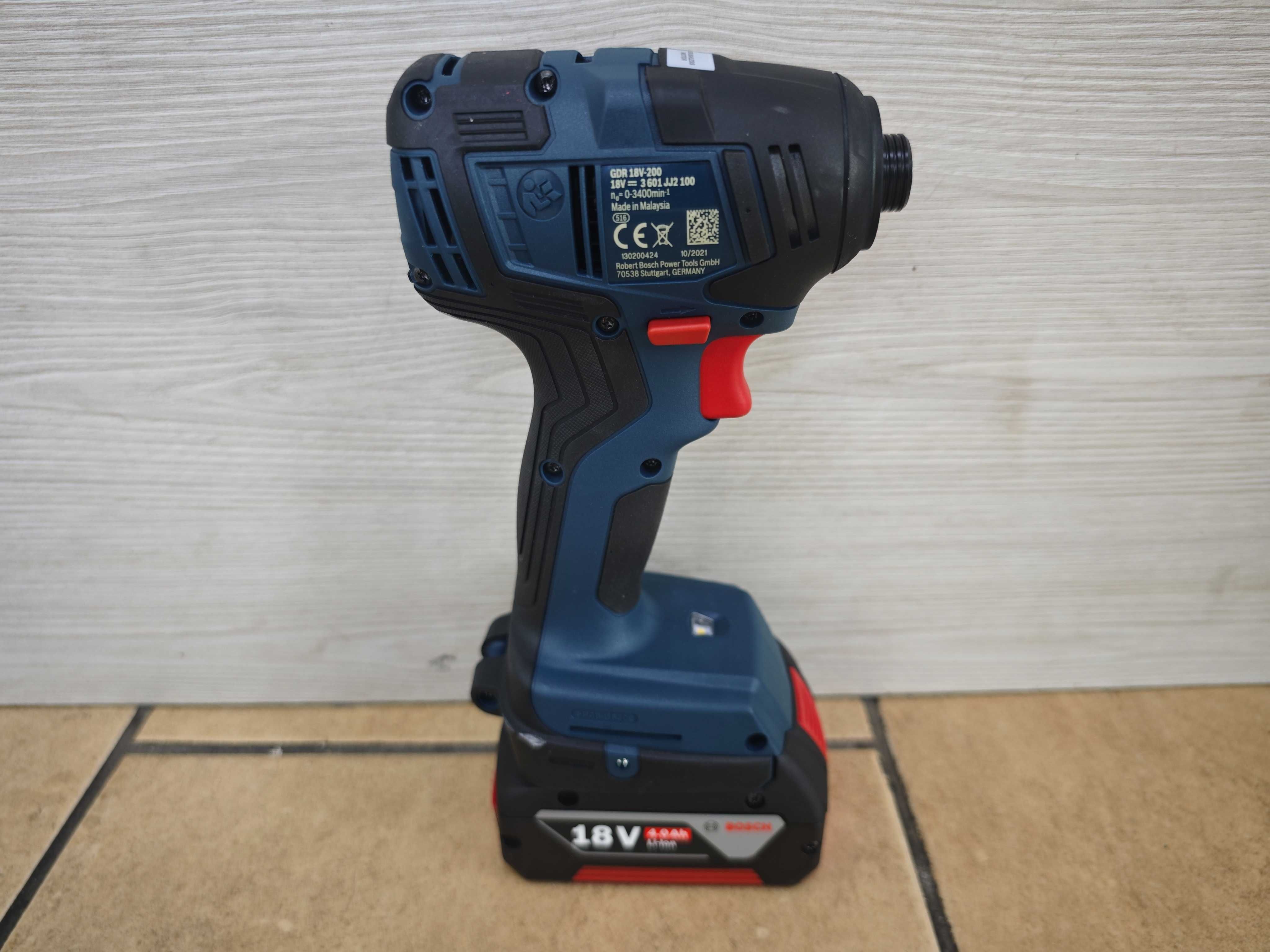ZESTAW BOSCH - Wkrętarka GSR 18V-55 + Zakrętarka GDR 18V-200 18V NÓWKA