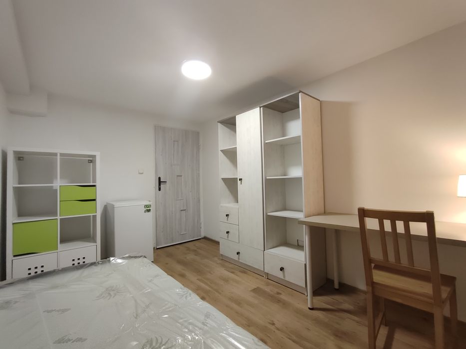 Pokój jednoosobowy przy WKD Michałowice