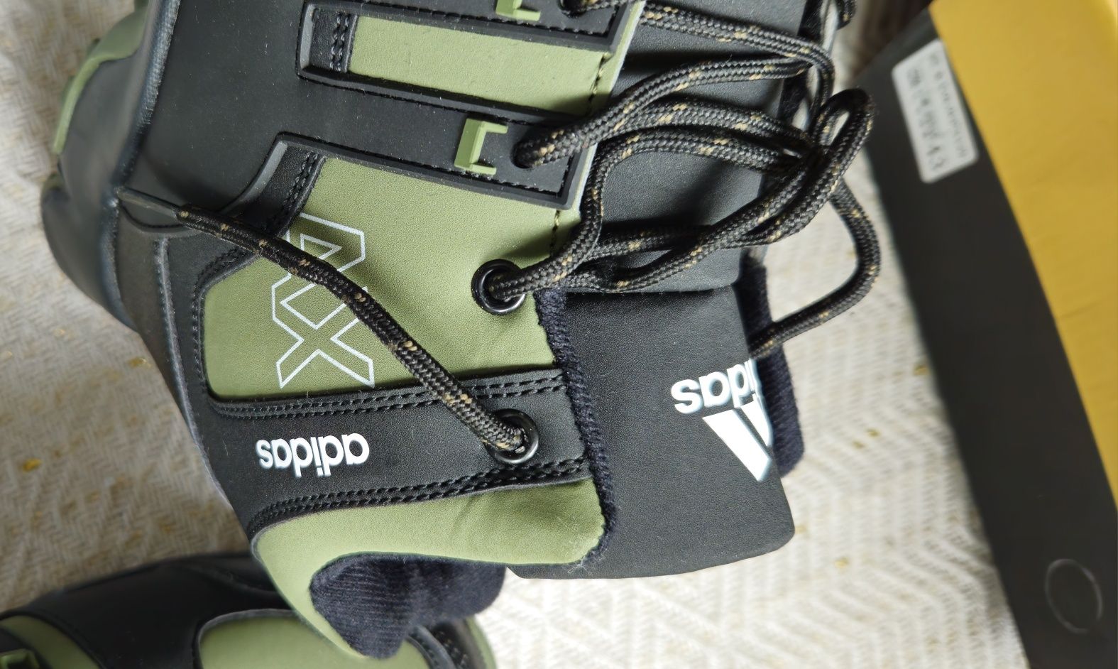Adidas buty 43 nowe męskie ocieplane zielone super fason futro trapery