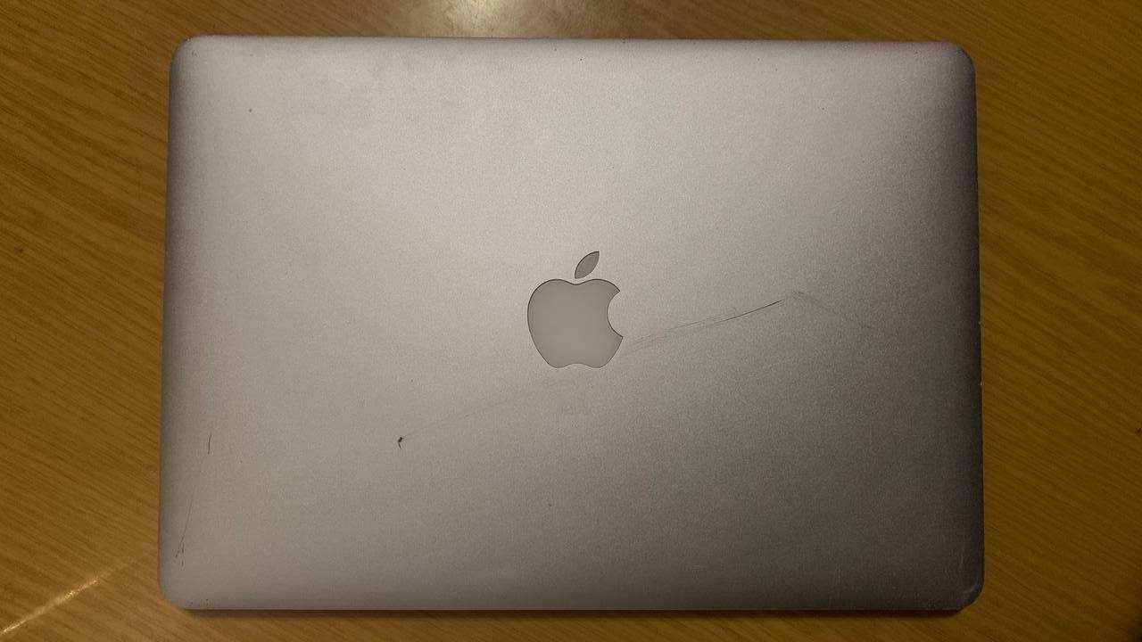 MacBook Air 13 2013 i5 4GB 128GB