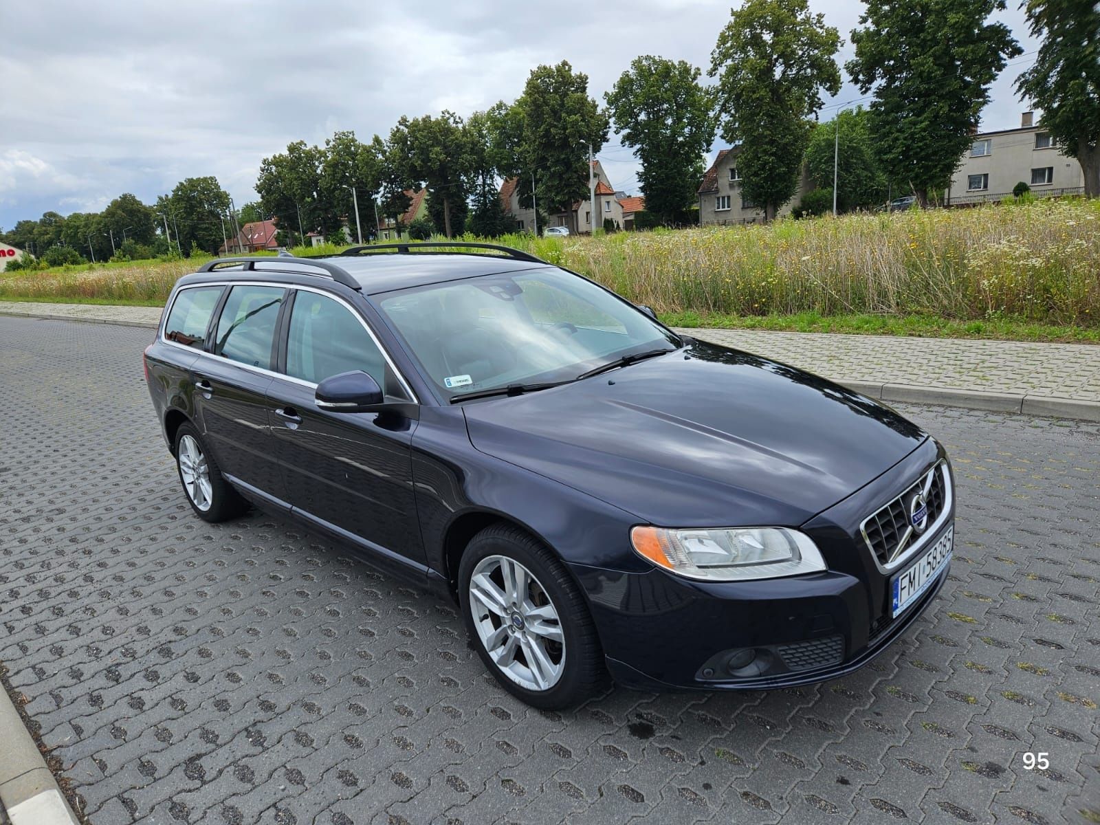 Volvo V70 12r 2,0 diesel 5 cylindrowy 163 duzy serwis zrobiony