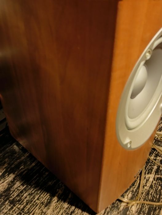 Subwoofer aktywny Infiniti beta hcs sub 230