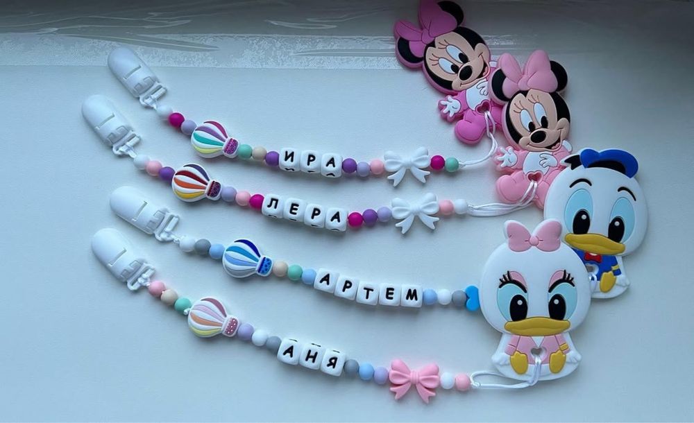 Посуд силіконовий та дитячі тримачі