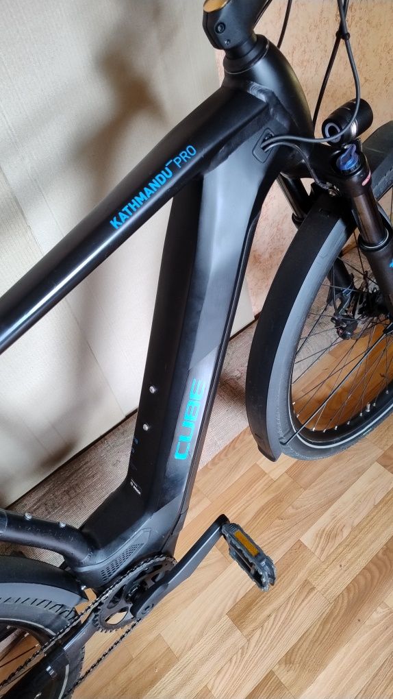 Электровелосипед Cube Katmandu Pro 625 Bosch