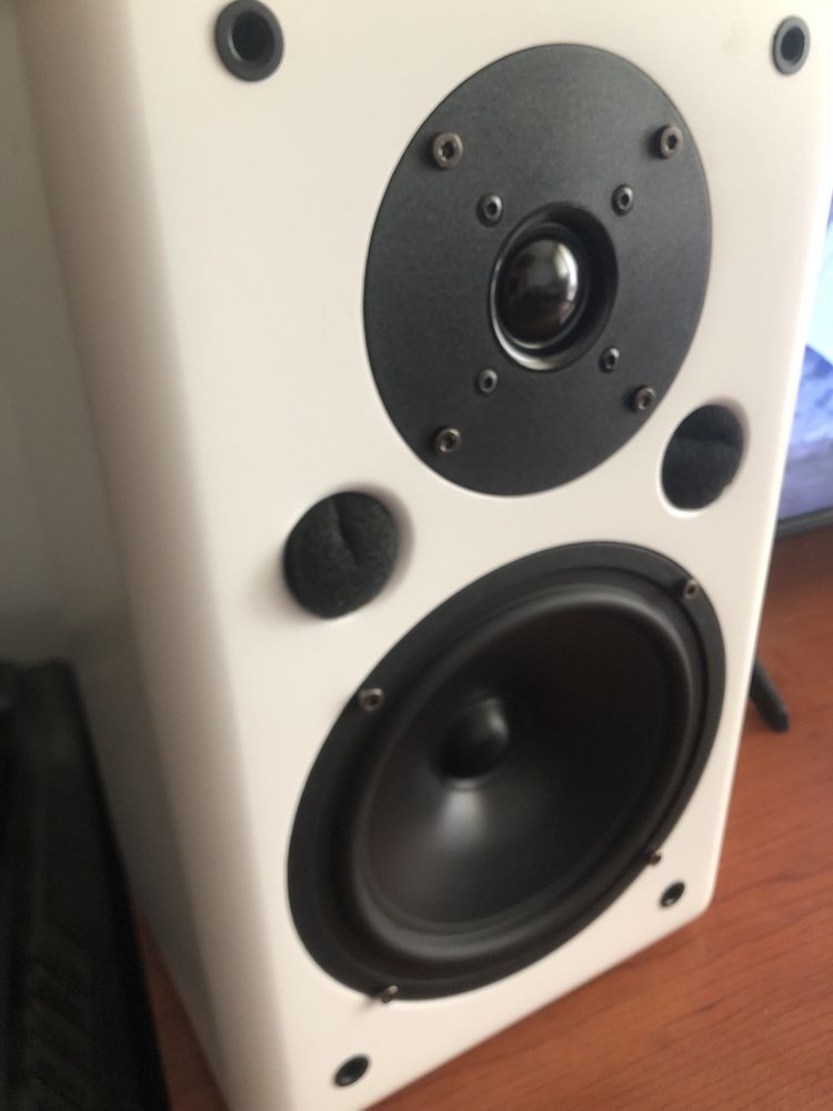 Monitory XTZ 93.21