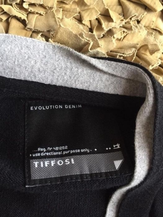 Vendo 2 casacos de malha tamanho S