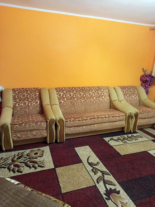 Продам диван з кріслами