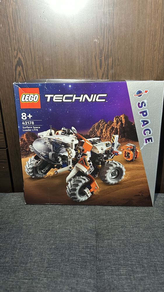 Kosmiczna ładowarka LT78 technic lego 42178