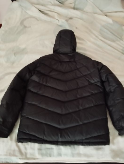 Пуховик 52-54 р. зимова куртка чоловіча чорна тепла парка бу