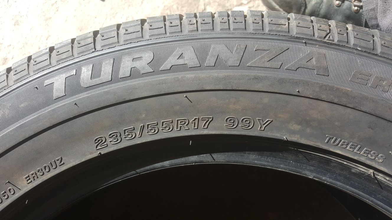 235/55R17  ОДИНОКІИ Розпаровка 1+1+1