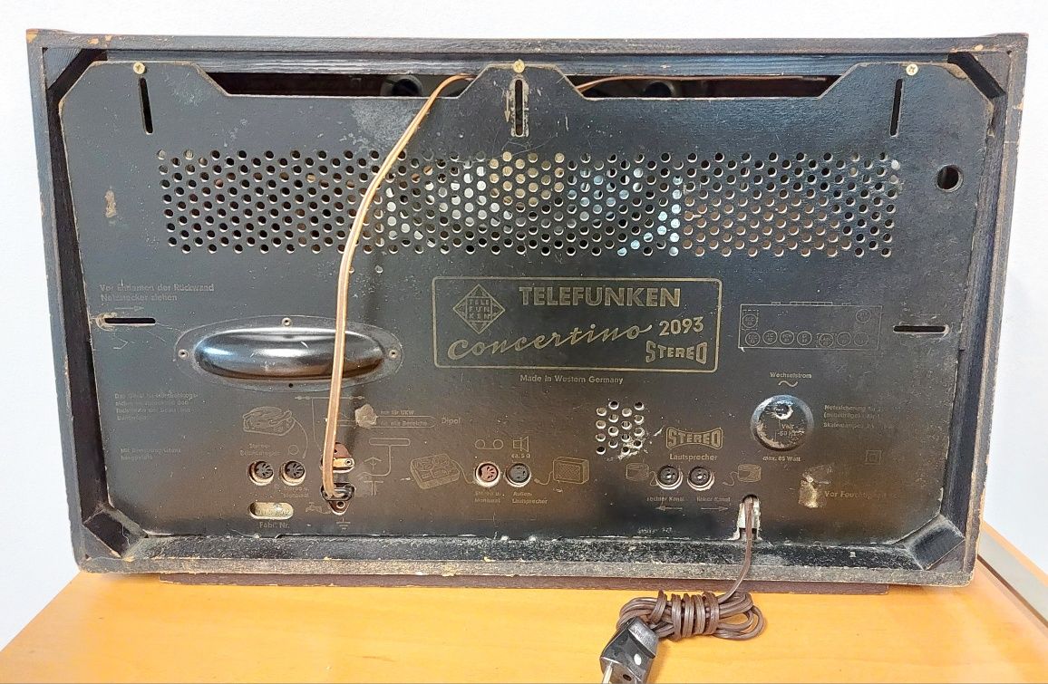 Rádio Telefunken Concertino 2093 Stereo
