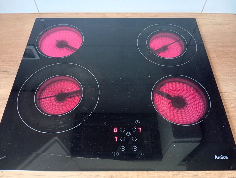 Płyta ceramiczna Amica sprawna