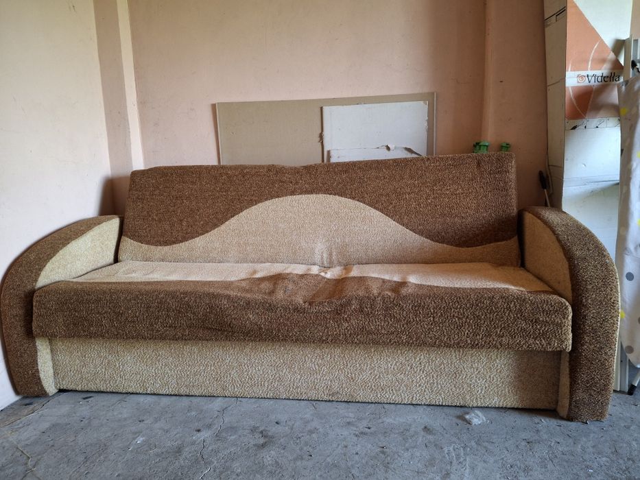 Крісла і диван вживані