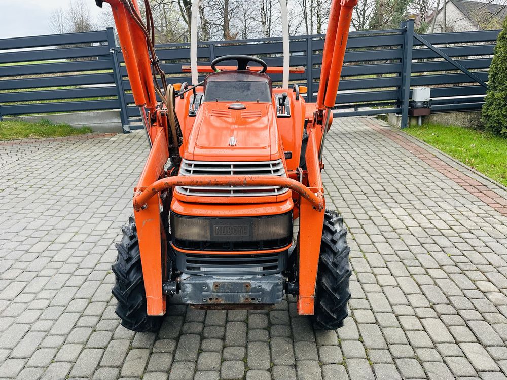 Traktor Kubota X20 4x4 tur 4 cylindry jak Yanmar Iseki