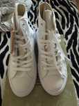 Converse biale rozmiar 7 czyli 39