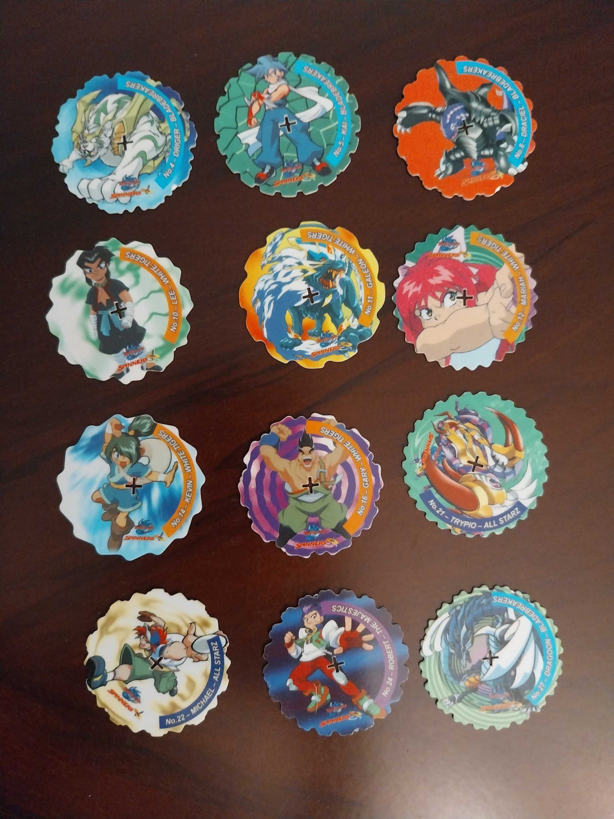 Lote 12 Beyblade Spinners